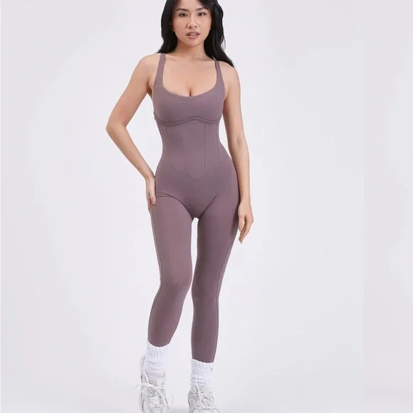 NWT Buff Bunny workout Bodysuit size: Large, - Picture 4 of 9